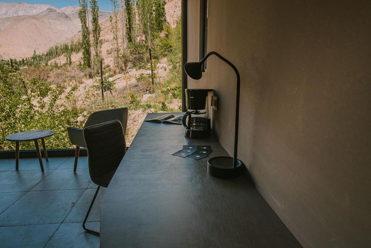 Hotel Vivelo Elqui Landscape Horcón Extérieur photo